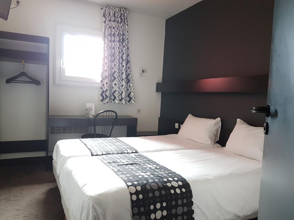 Brit Hotel - Montsoult La Croix Verte Baillet-en-France エクステリア 写真
